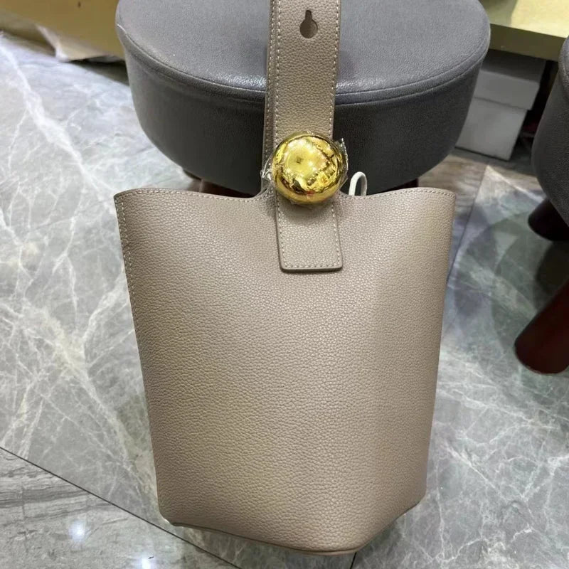 Ladies Large Capacity Leather Casual Shoulder Bag High Quality Bucket Bag Niche Design Lightweight Luxury High Quality